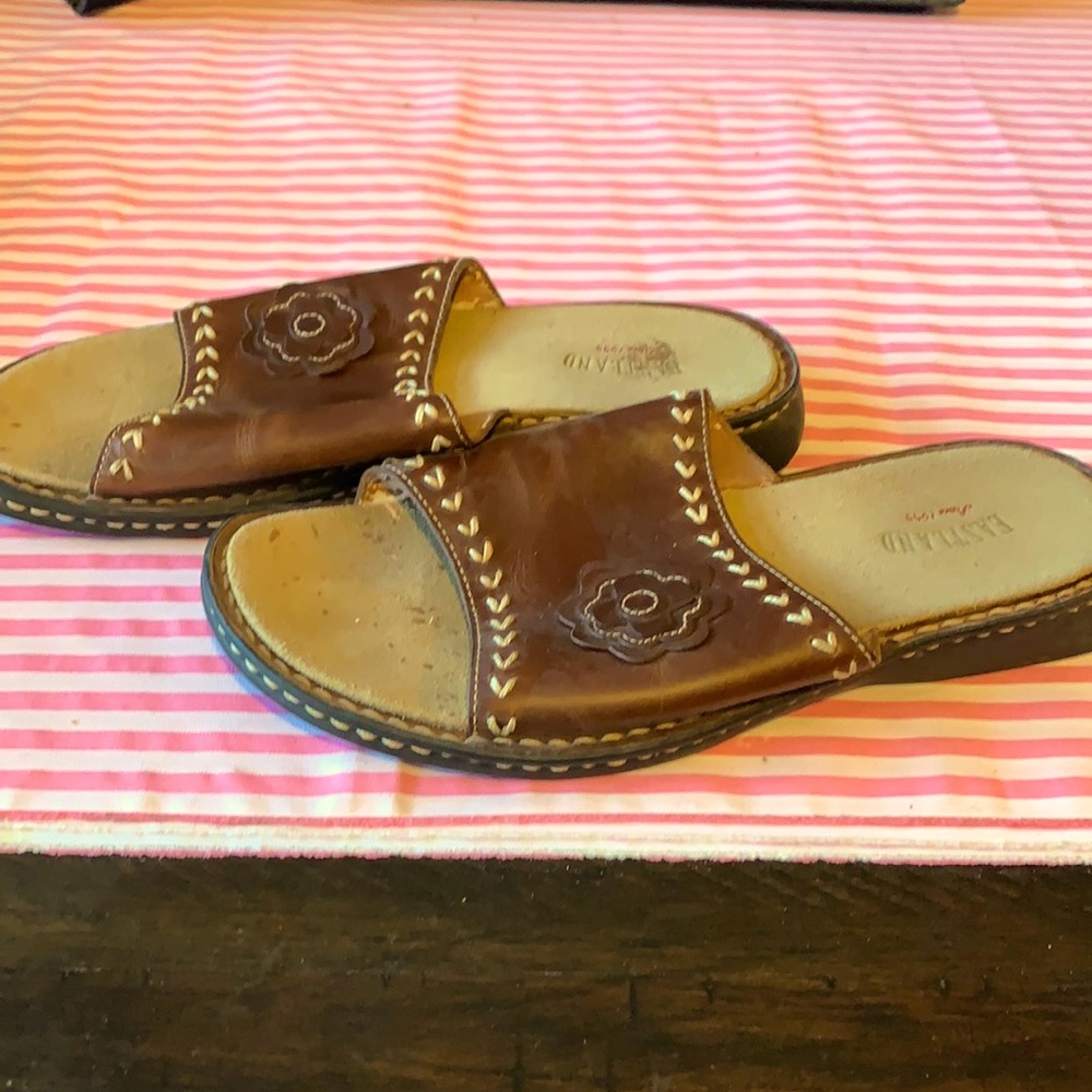 Black leather sandals